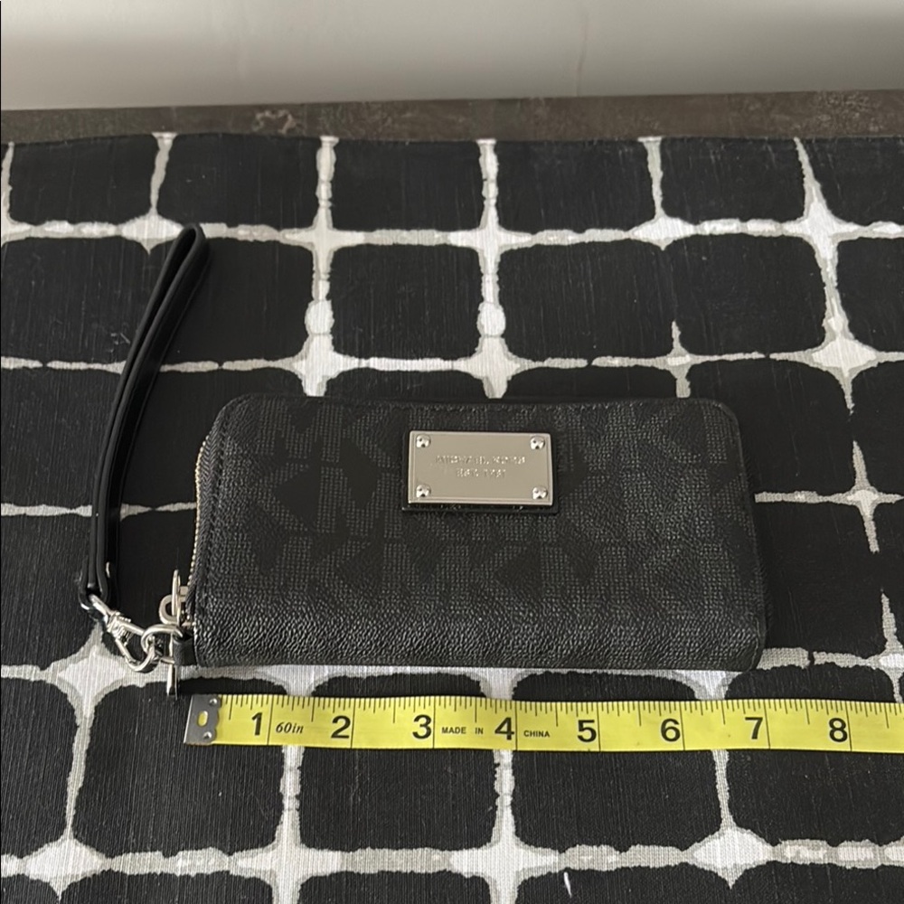 Michael Kors Black Leather Wristlet